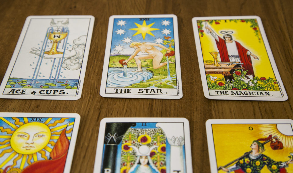 tarot card reading london uk